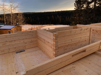 Upper floor closet and exterior walls growing
